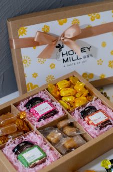 3by3 Gift Set